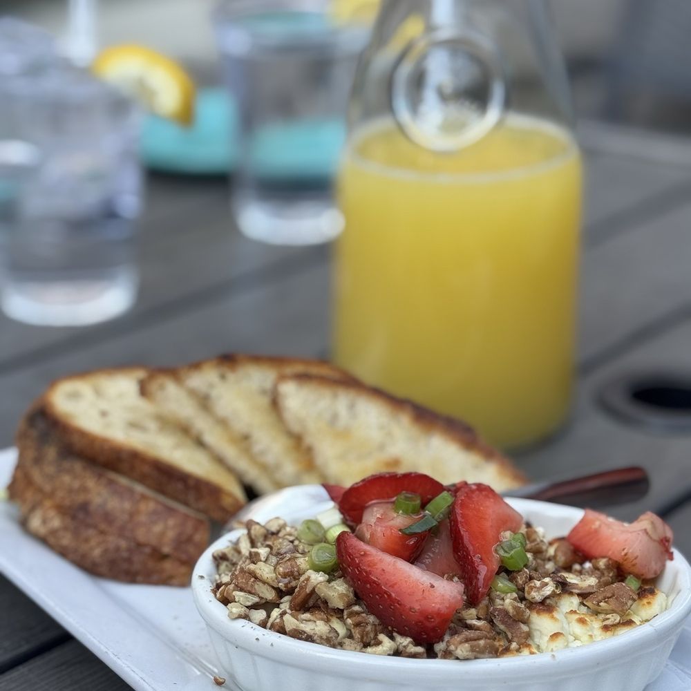 First Watch restaurant and dining in Madison, Alabama